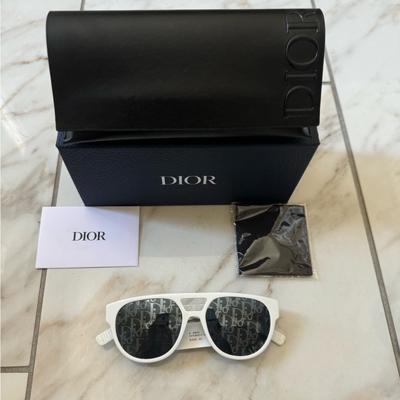 NEW DIOR SUNGLASSES - Picture 7 of 16